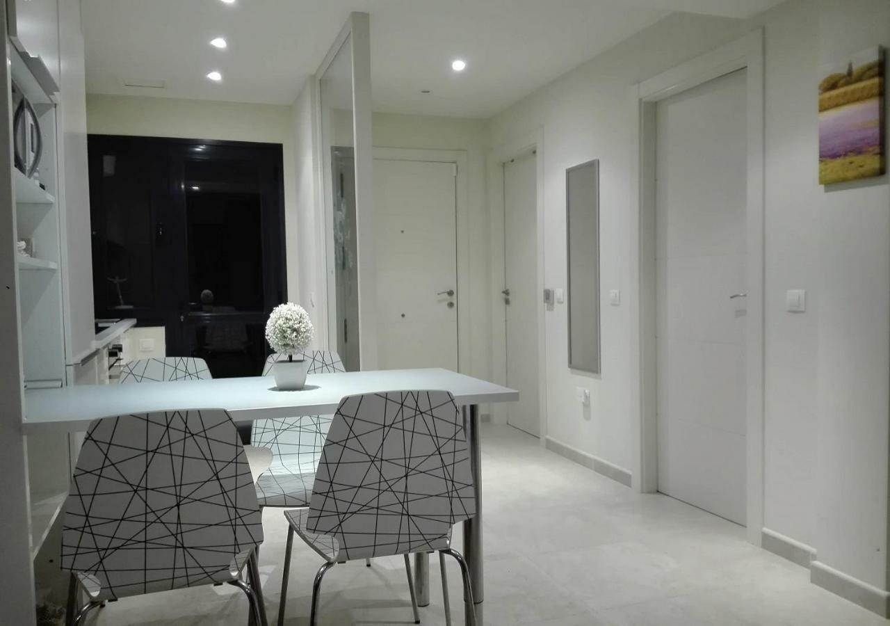 칼레타데푸스테 Modern Flat 아파트 외부 사진